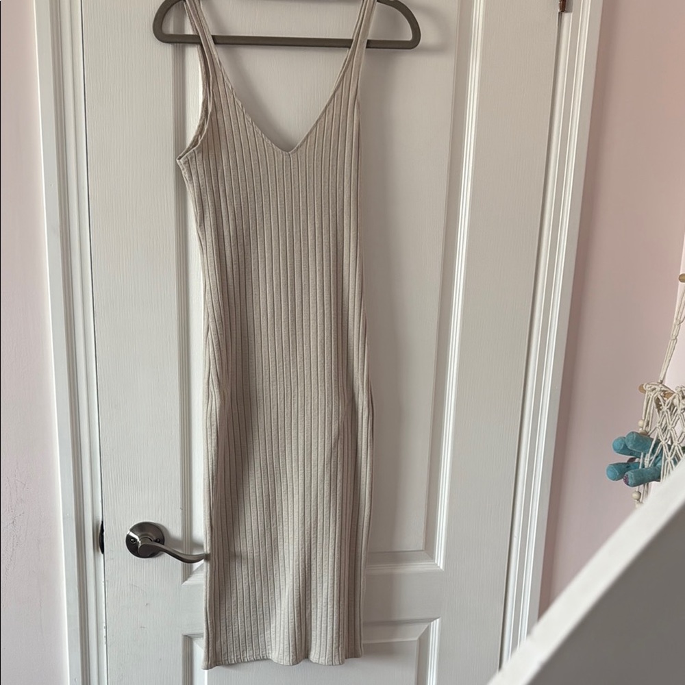 Elegant Cream Ribbed Dress Zara Size Medium